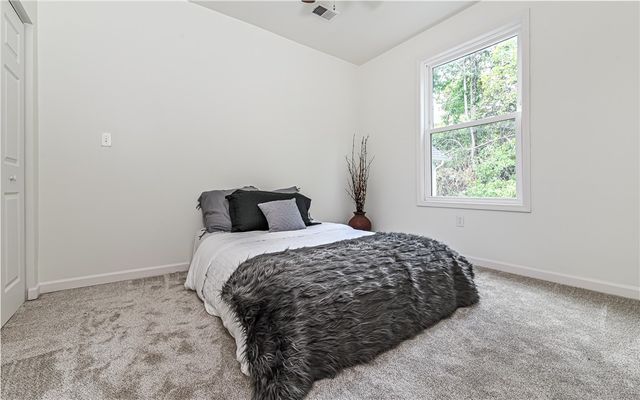 446 WYOLA, Mt Washington, PA 15211