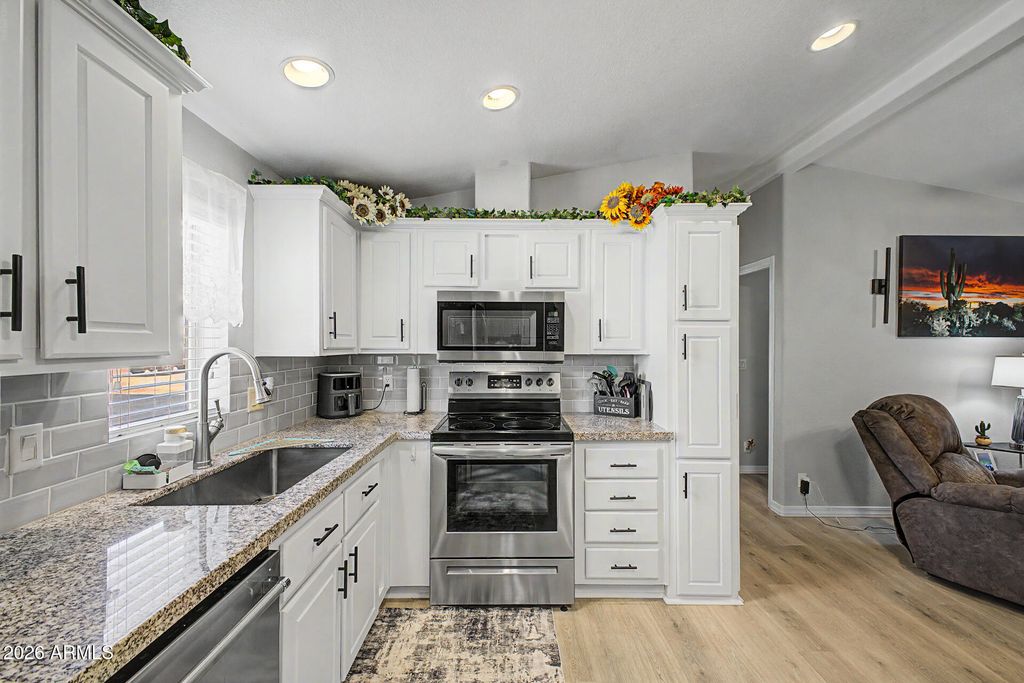 Image 3 of property listing at 17506 W Van Buren Street 86, Goodyear, AZ 85338