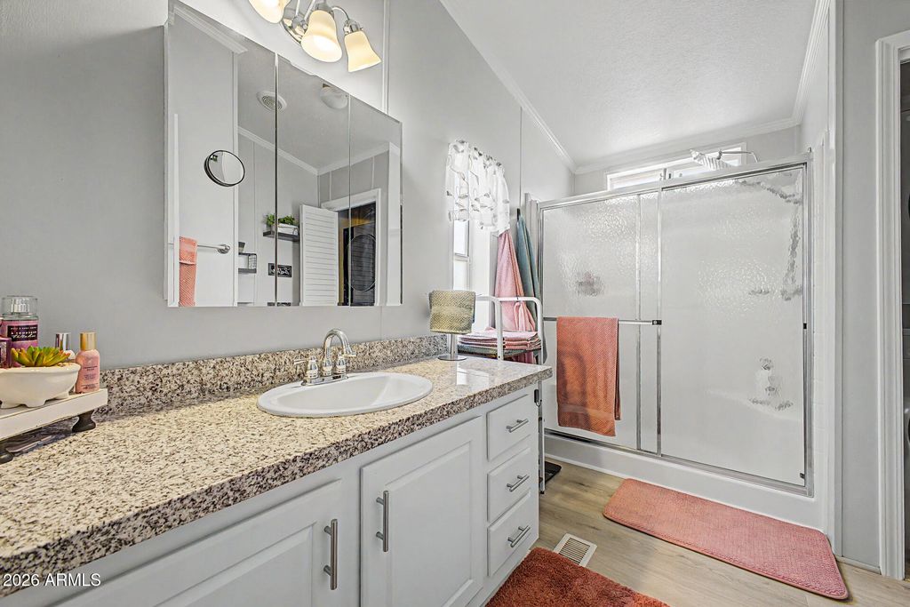 Image 5 of property listing at 17506 W Van Buren Street 86, Goodyear, AZ 85338