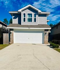 3770 Weatherstone Cir, Pensacola, FL 32507