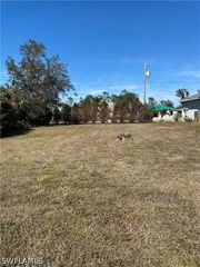 183 Cougar WAY, Rotonda West, FL 33947
