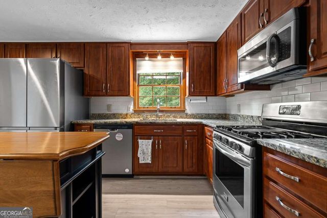 2889 Carrousel Court, Stone Mountain, GA 30087