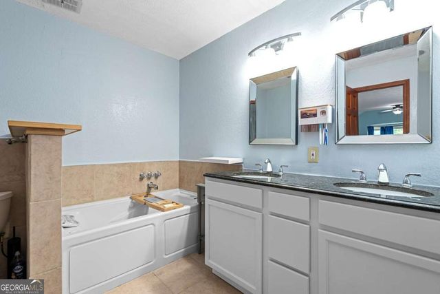 2889 Carrousel Court, Stone Mountain, GA 30087
