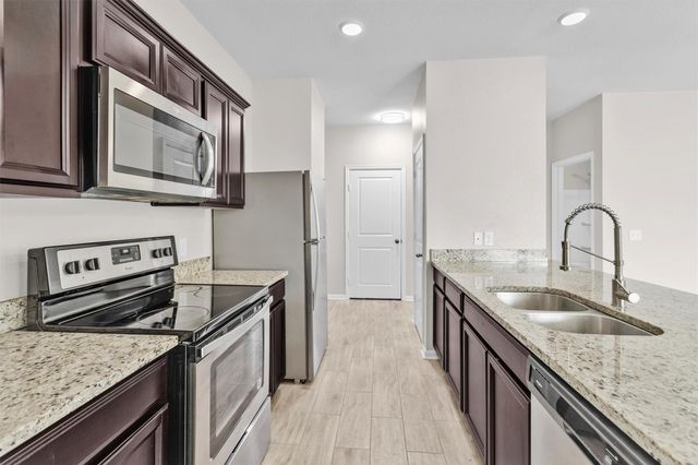 1028 White Birch Lane, Brookshire, TX 77423