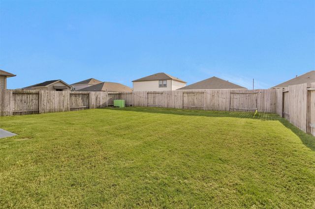 1028 White Birch Lane, Brookshire, TX 77423