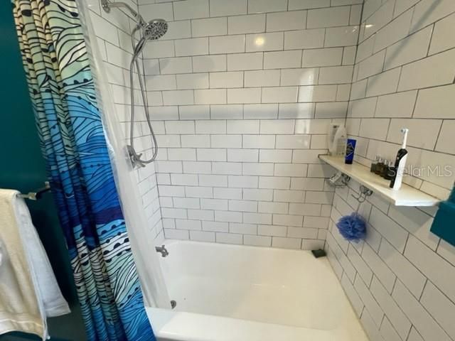 3646 6TH AVENUE N, St Petersburg, FL 33713