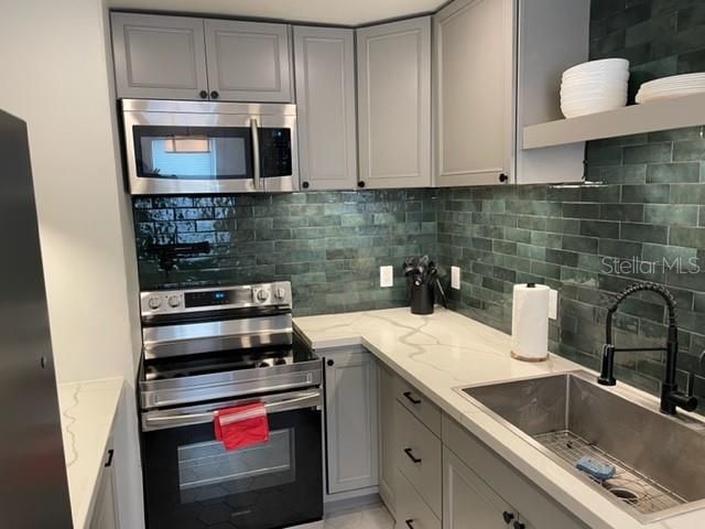 3646 6TH AVENUE N, St Petersburg, FL 33713
