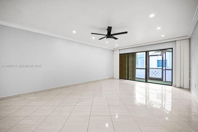 4020 N Hills Drive 2, Hollywood, FL 33021
