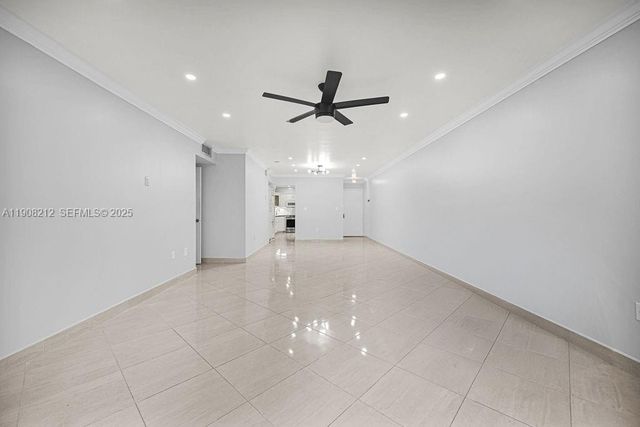 4020 N Hills Drive 2, Hollywood, FL 33021