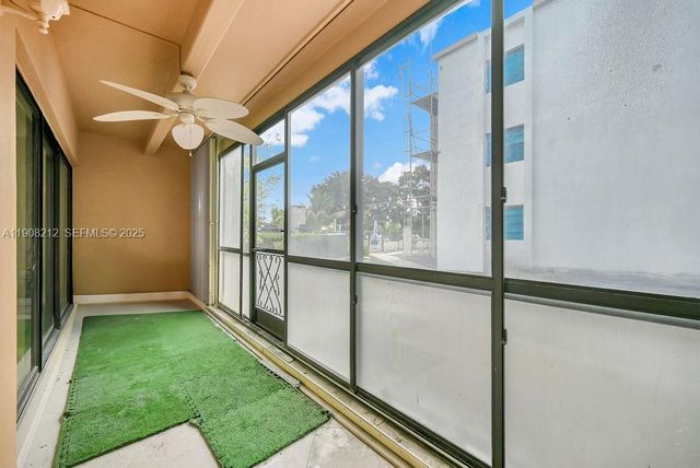 4020 N Hills Drive 2, Hollywood, FL 33021
