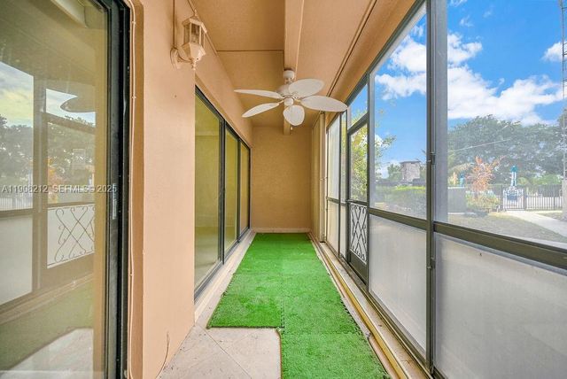 4020 N Hills Drive 2, Hollywood, FL 33021
