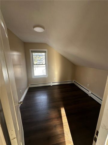 31 Bagley Street, Pawtucket, RI 02860