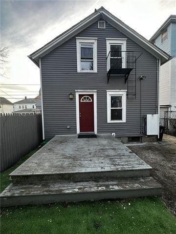 31 Bagley Street, Pawtucket, RI 02860