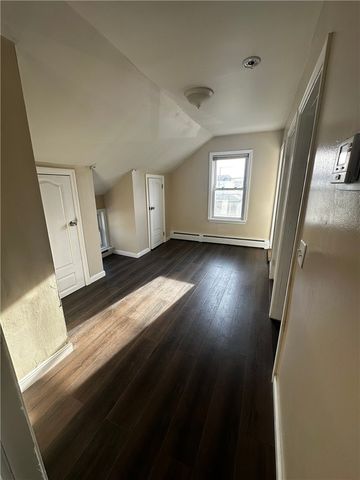 31 Bagley Street, Pawtucket, RI 02860