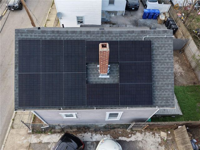 31 Bagley Street, Pawtucket, RI 02860