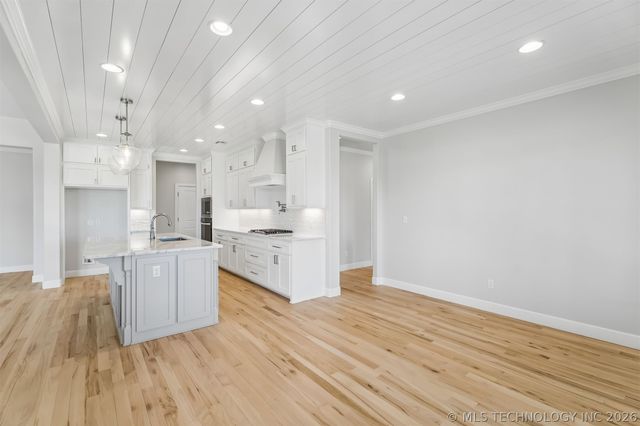 11290 S 220th East Avenue, Broken Arrow, OK 74014