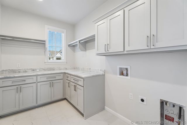 11290 S 220th East Avenue, Broken Arrow, OK 74014