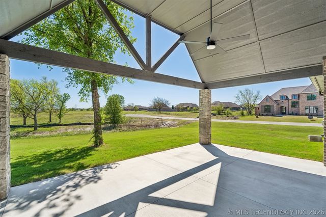 11290 S 220th East Avenue, Broken Arrow, OK 74014