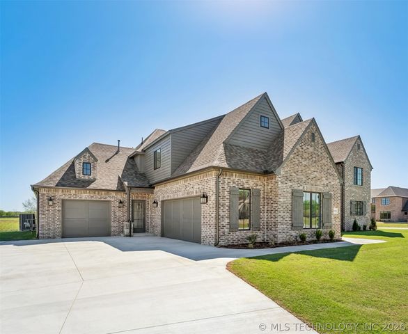 11290 S 220th East Avenue, Broken Arrow, OK 74014