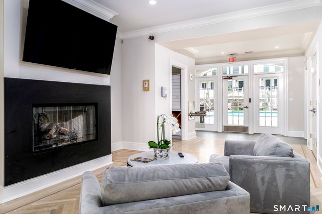 85 Camp Avenue Apt 9i, Stamford, CT 06907