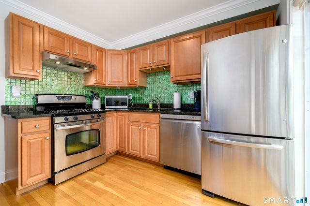 85 Camp Avenue Apt 9i, Stamford, CT 06907