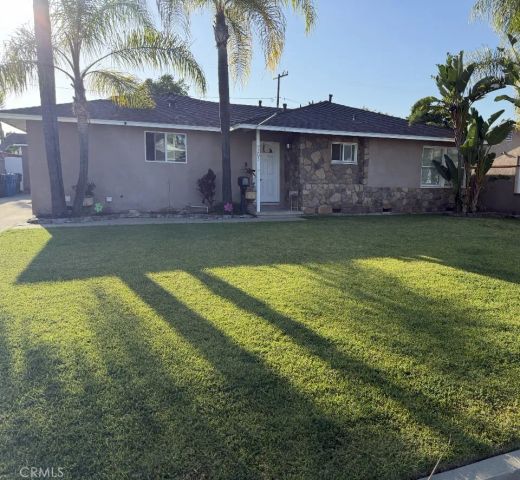 9203 Eglise Avenue, Downey, CA 90240