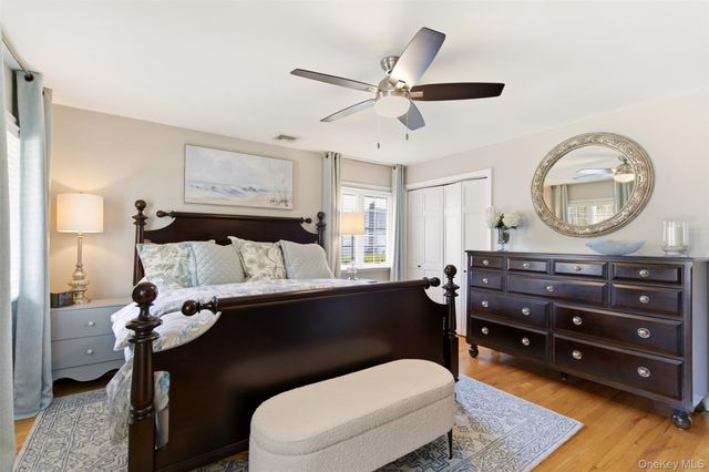 36 Bay Drive E, Huntington, NY 11743