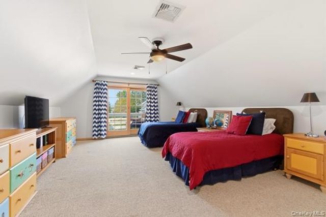 36 Bay Drive E, Huntington, NY 11743