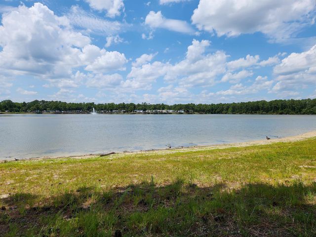 1520 Scorpio Ln., Myrtle Beach, SC 29575