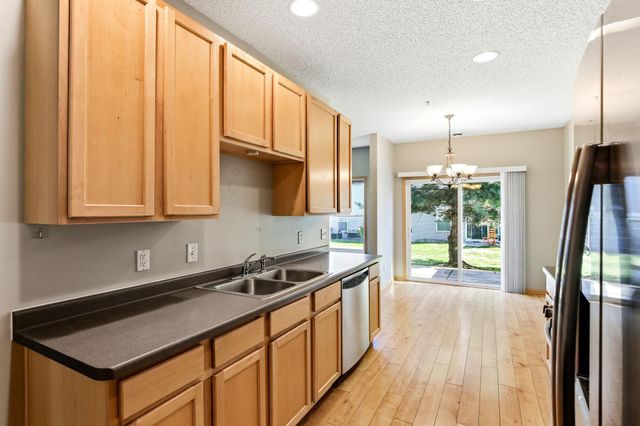 332 Orendorff Way NE, Columbia Heights, MN 55421