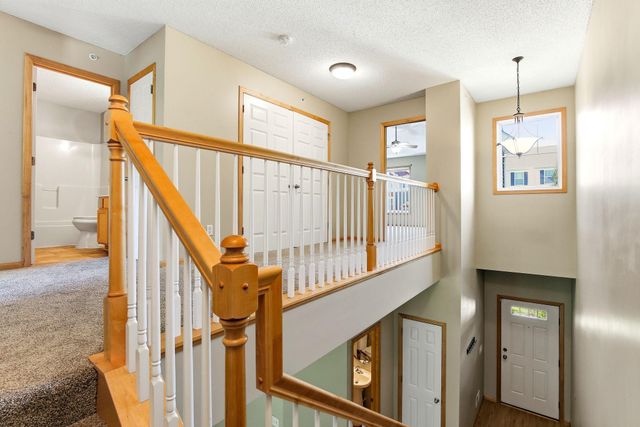 332 Orendorff Way NE, Columbia Heights, MN 55421