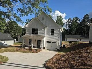 1660 Meadowlark Lane, Gainesville, GA 30501