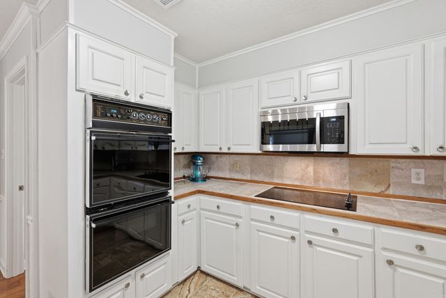 106 Secluded Circle, Little Rock, AR 72210