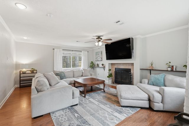 106 Secluded Circle, Little Rock, AR 72210