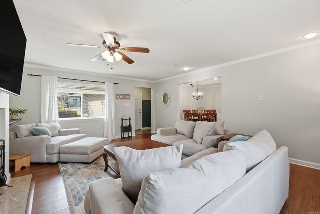 106 Secluded Circle, Little Rock, AR 72210