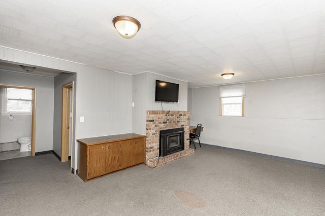 1721 16th Street S, Moorhead, MN 56560