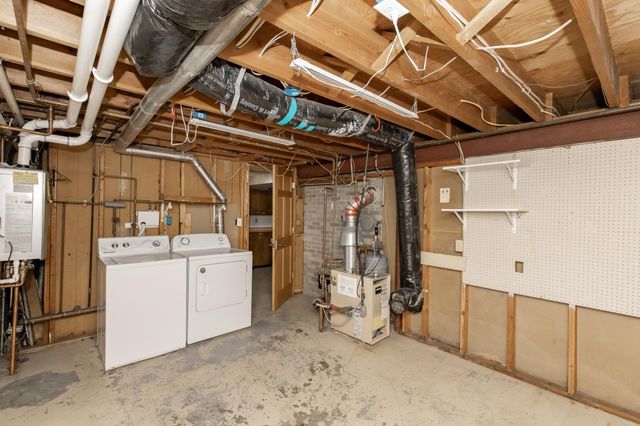 1721 16th Street S, Moorhead, MN 56560