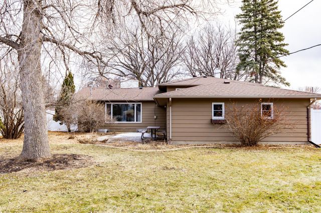 1721 16th Street S, Moorhead, MN 56560