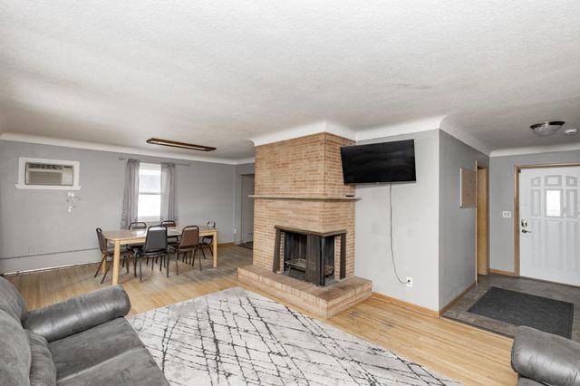 1721 16th Street S, Moorhead, MN 56560