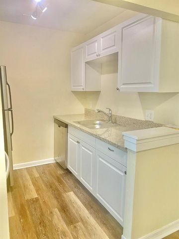 1500 N Congress Avenue A23, West Palm Beach, FL 33401