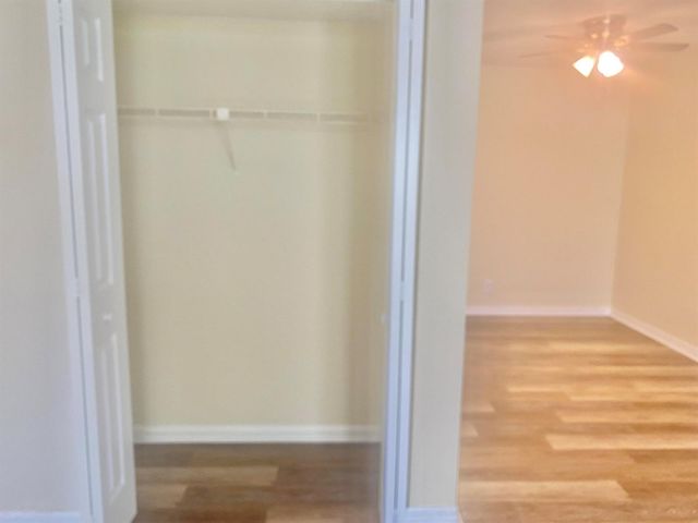 1500 N Congress Avenue A23, West Palm Beach, FL 33401