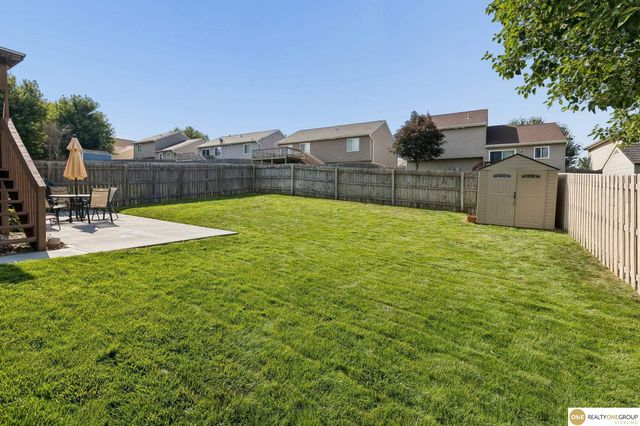 19631 Laci Street, Omaha, NE 68135