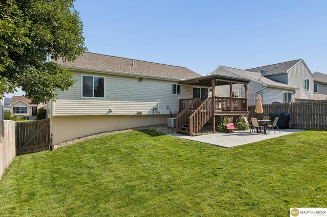 19631 Laci Street, Omaha, NE 68135