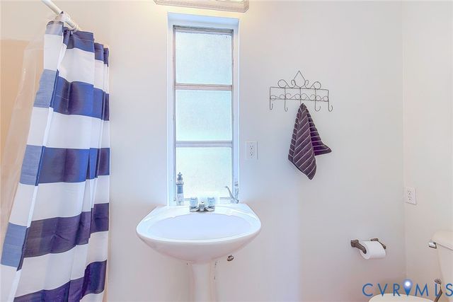 9115 Westone Rd, Mechanicsville, VA 23116