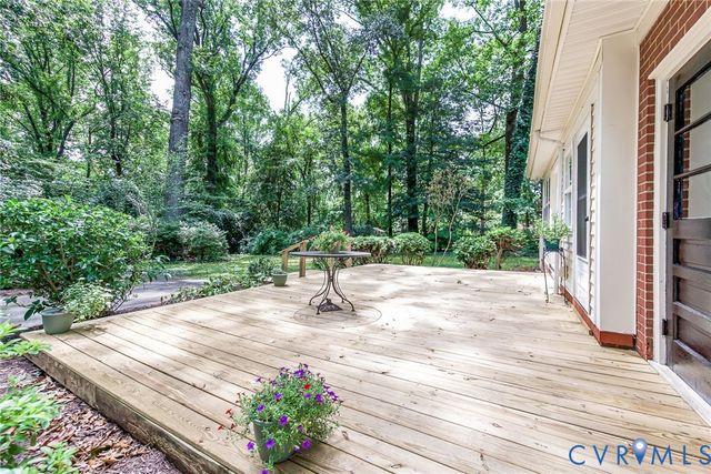 9115 Westone Rd, Mechanicsville, VA 23116