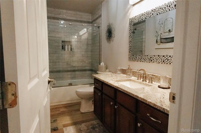 23342 Redman Court, Brownstown Charter Township, MI 48183