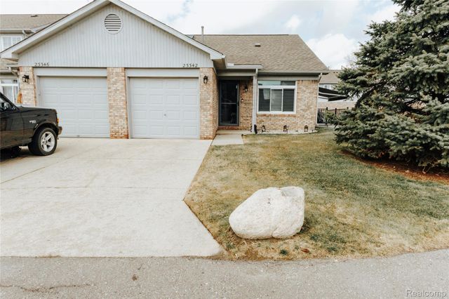 23342 Redman Court, Brownstown Charter Township, MI 48183