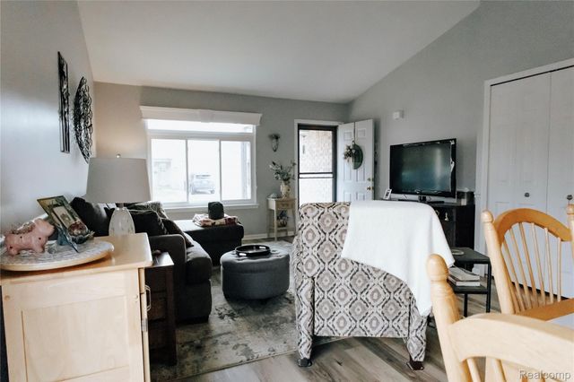 23342 Redman Court, Brownstown Charter Township, MI 48183