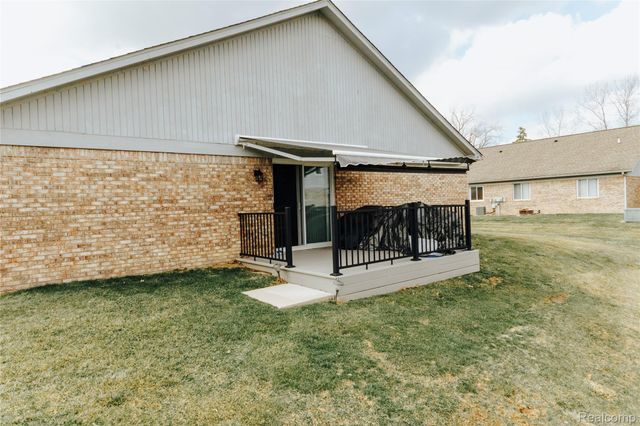 23342 Redman Court, Brownstown Charter Township, MI 48183