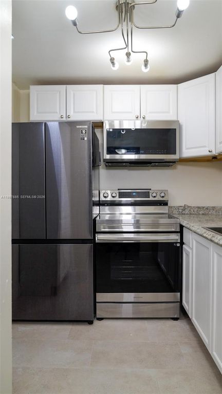 2935 NE 163rd St 4T, North Miami Beach, FL 33160